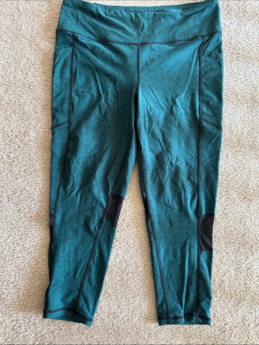LuLaRoe Teal Capri Leggings with Black Mesh Panels